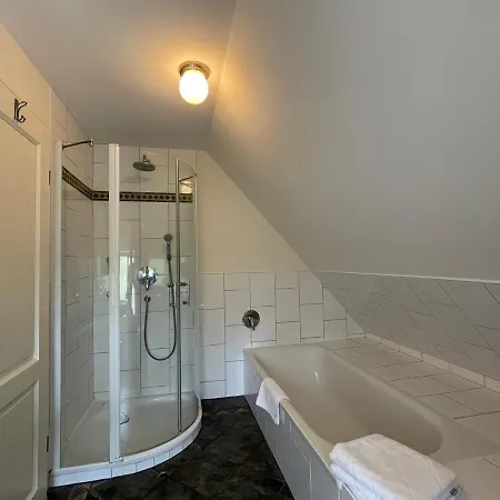 Gaestehaus Zum Krug Appartement *